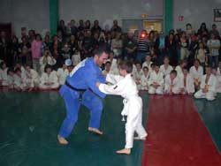 Combat entre un jeune judoka de l'Alliance et Benjamin Darbelet