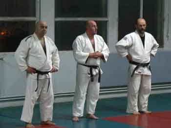 Didier Wagner, Gabriel PIEJAK et Christophe Fort dirigent l'entraînement - Cliquer pour agrandir... Didier Wagner, Gabriel PIEJAK et Christophe Fort dirigent l'entraînement